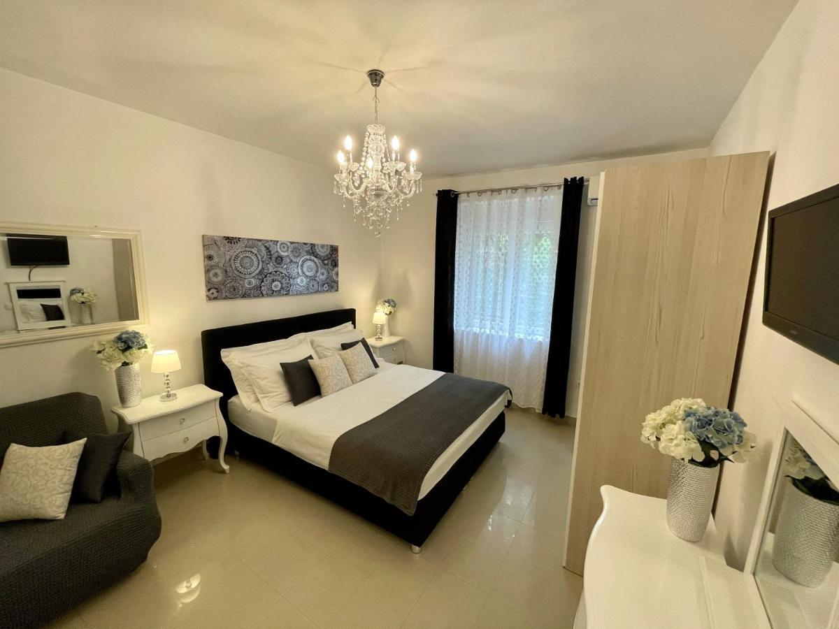 Central Square Guest House Zadar Exterior photo