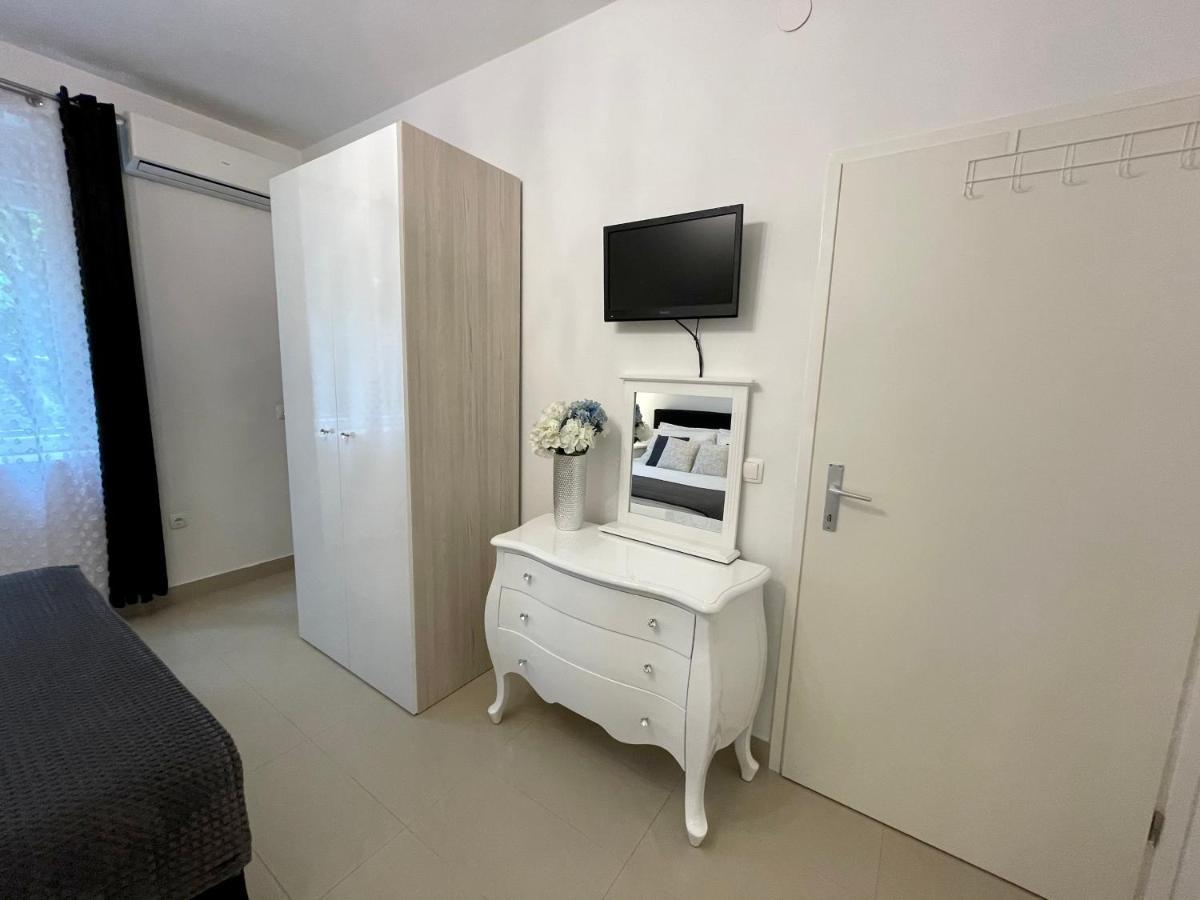 Central Square Guest House Zadar Exterior photo